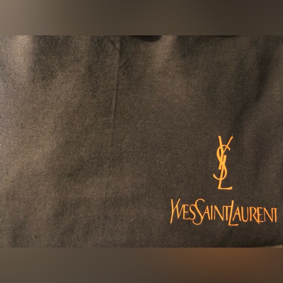 Tee - Picture 5 of 15